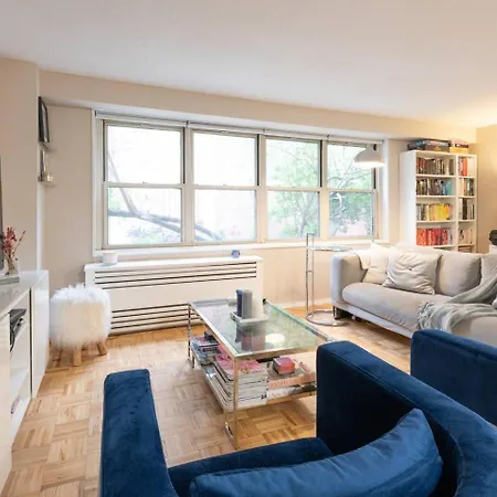 1600Ft Tribeca Townhouse - Luxury & Spacious Apartment